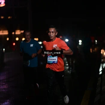 Runner Photo 7845245
