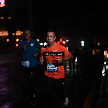 Runner Photo 7845247