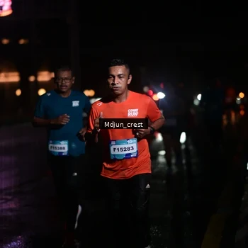 Runner Photo 7845250