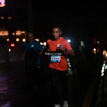 Runner Photo 7845262