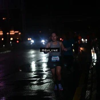 Runner Photo 7845265