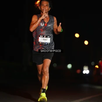 Runner Photo 7845271