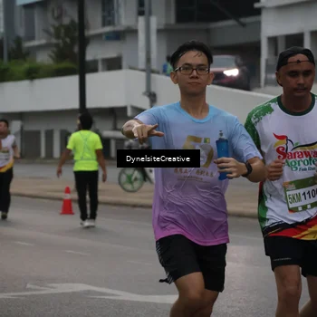 Runner Photo 7845272