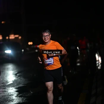 Runner Photo 7845279