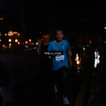 Runner Photo 7845280