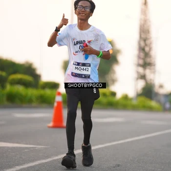 Runner Photo 7845285