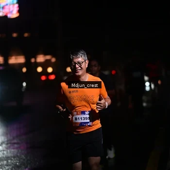 Runner Photo 7845293