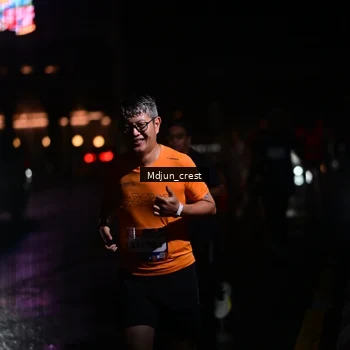 Runner Photo 7845295