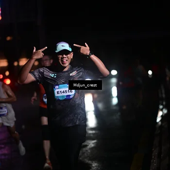 Runner Photo 7845301