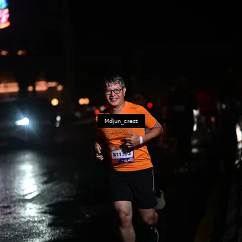 Runner Photo 7845305