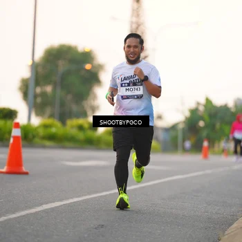 Runner Photo 7845324