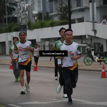 Runner Photo 7845330