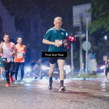 Runner Photo 7845385