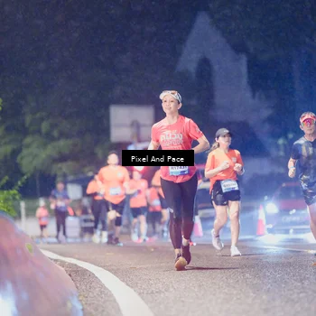 Runner Photo 7845428