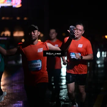 Runner Photo 7845464