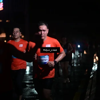 Runner Photo 7845470