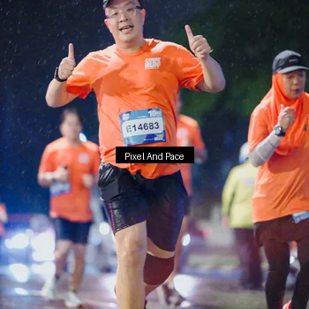 Runner Photo 7845503