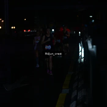 Runner Photo 7845601
