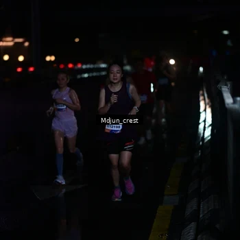 Runner Photo 7845609