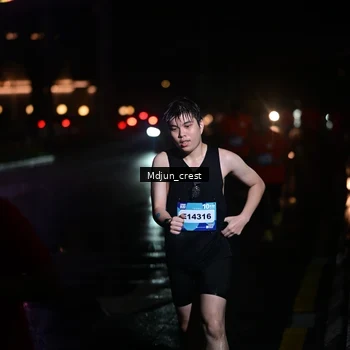 Runner Photo 7845628