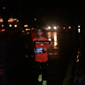 Runner Photo 7845629