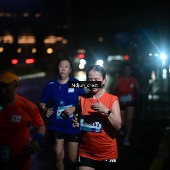 Runner Photo 7845634
