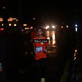 Runner Photo 7845636