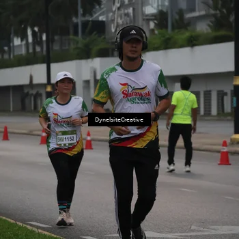 Runner Photo 7845638