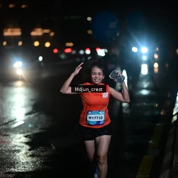Runner Photo 7845649