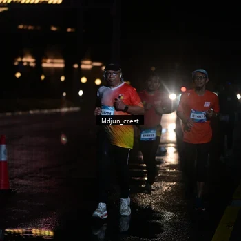 Runner Photo 7845657