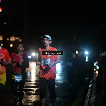 Runner Photo 7845667