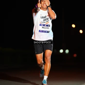 Runner Photo 7845675