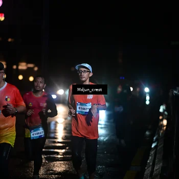 Runner Photo 7845679
