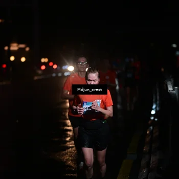 Runner Photo 7845692