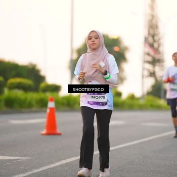 Runner Photo 7845695