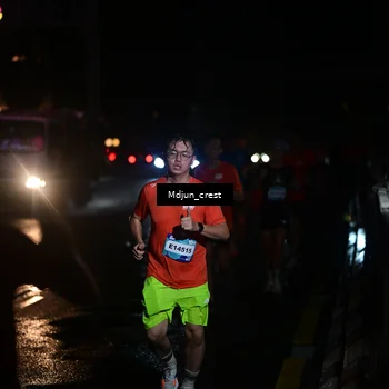 Runner Photo 7845701