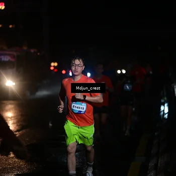 Runner Photo 7845710