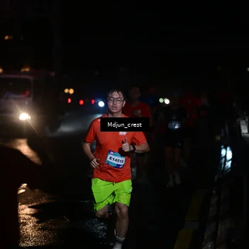 Runner Photo 7845719