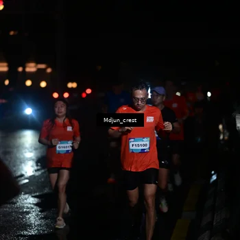 Runner Photo 7845763