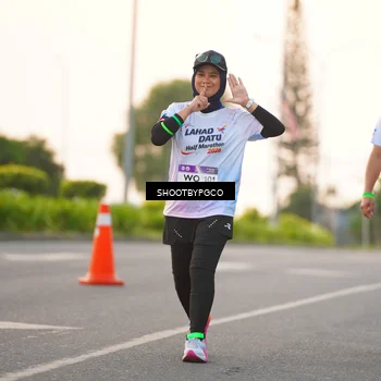 Runner Photo 7845772