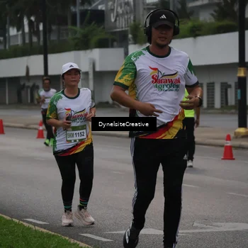 Runner Photo 7845775