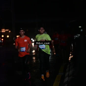 Runner Photo 7845785