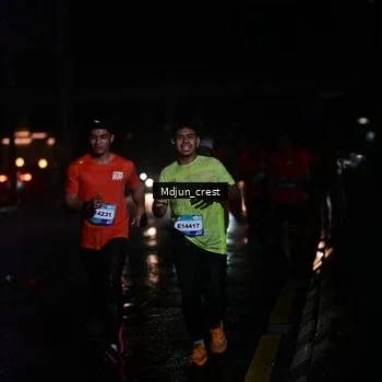 Runner Photo 7845788