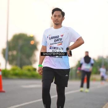 Runner Photo 7845816