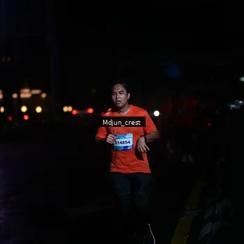 Runner Photo 7845842