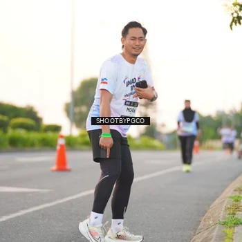 Runner Photo 7845853