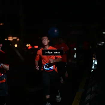 Runner Photo 7845859