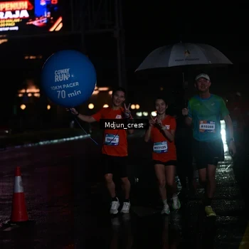 Runner Photo 7845891