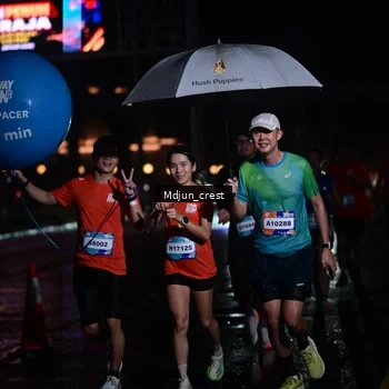 Runner Photo 7845901