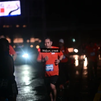 Runner Photo 7845924